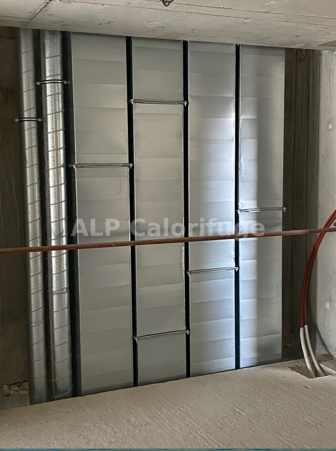 Calorifuge gaines plates verticales finition aluminium miroir