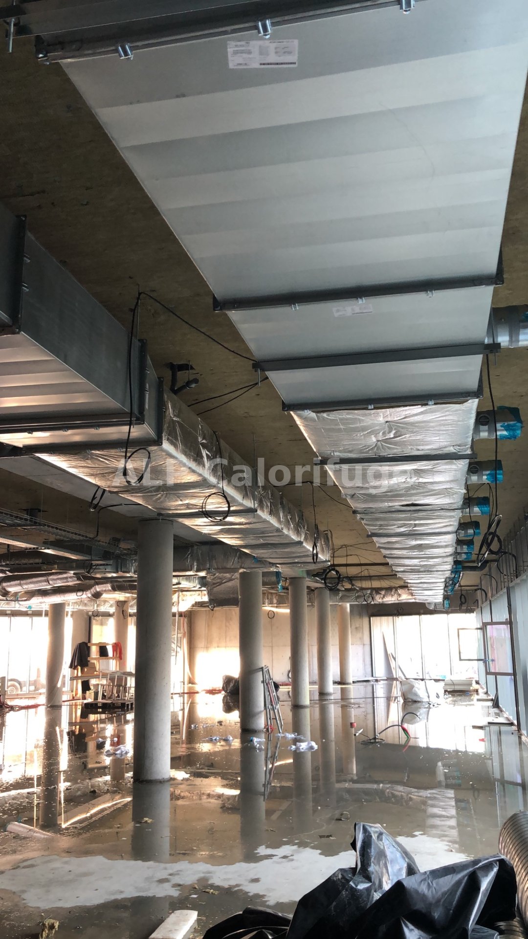 Calorifuge gaines rectangulaires finition aluminium tertiaire